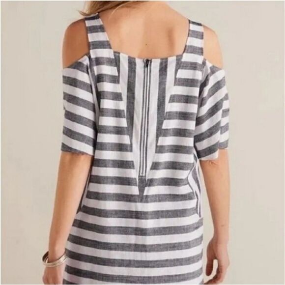 Soft Surroundings Sunset Linen Cold Shoulder White Grey Tunic Top C28 - Picture 2 of 9